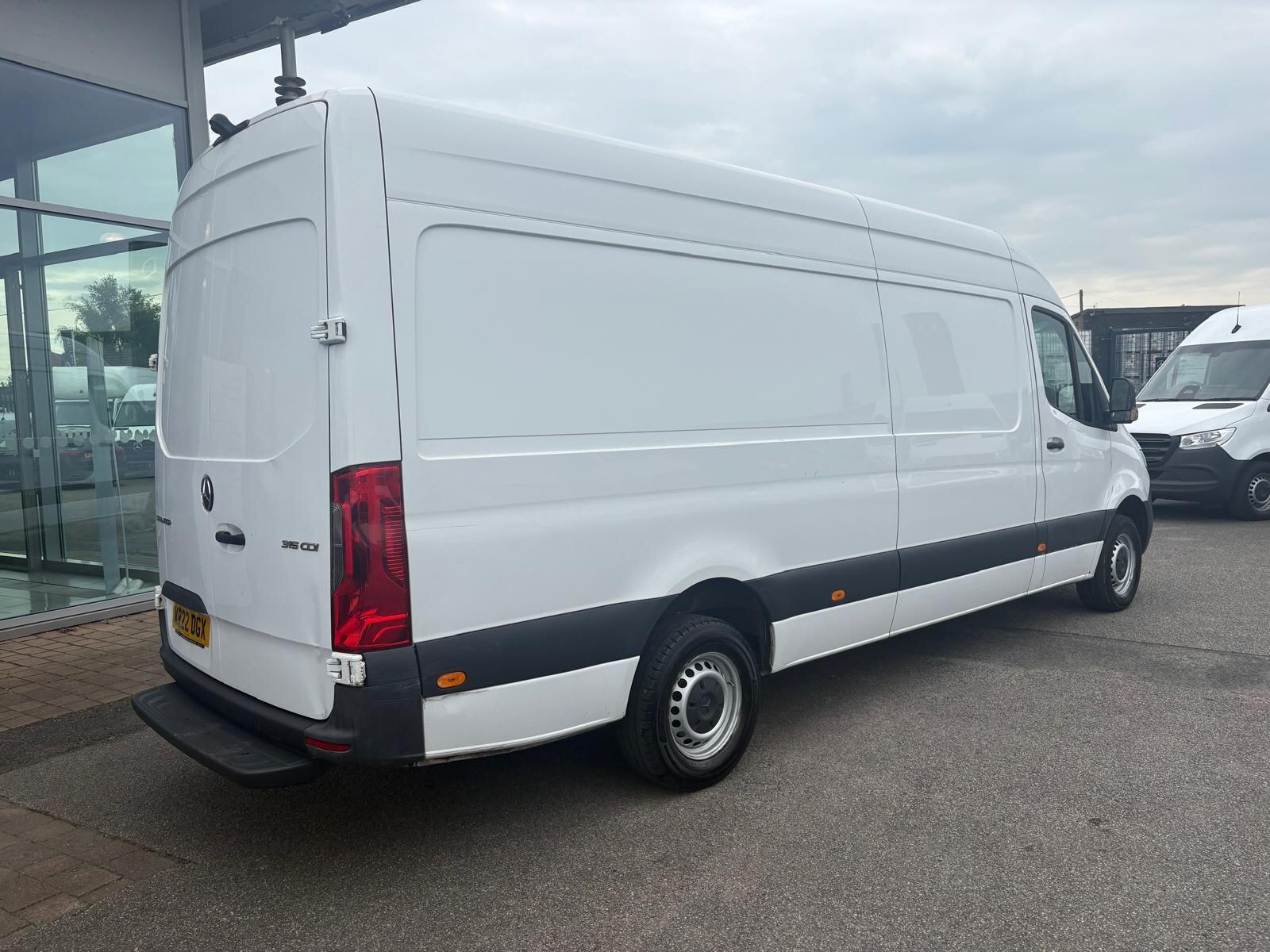 Mercedes-Benz Sprinter